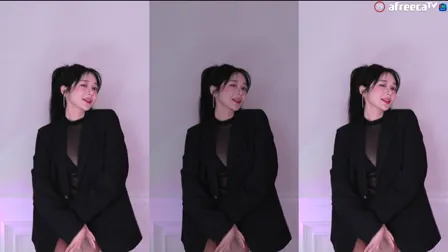 BJ이초히(伊长飞)2023年1月3日Sexy Dance111418